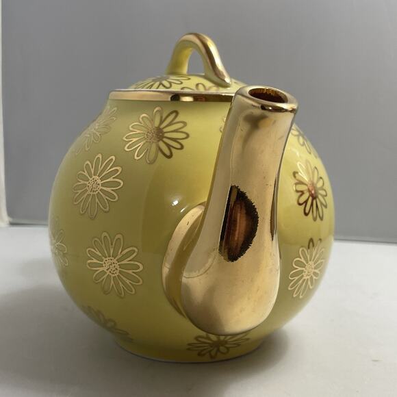 Hall China Yellow and Gold Teapot with Floral‎ Design 4 Cup Made in USA - Picture 10 of 12